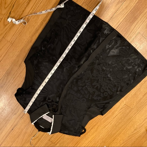 Preen by Thornton Bregazzi Designer Patterened Sleeveless Button Up Top Lace - Picture 12 of 12